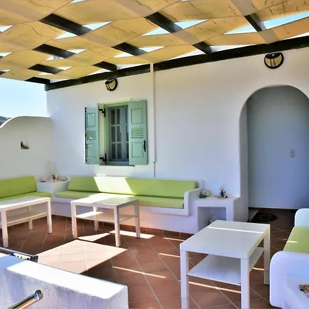 Guest house Avra Milos 4*