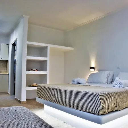 Guest house Avra Milos 4*