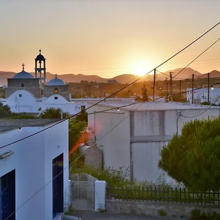 Guest house Avra Milos Zefiria