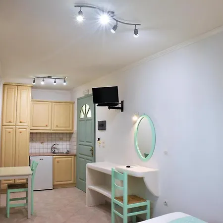 Avra Milos 2* Zefiria