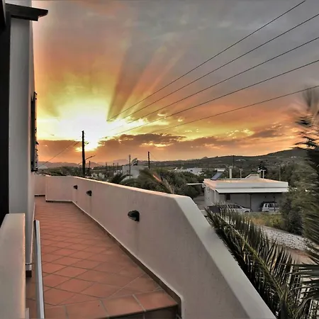 Avra Milos Guest house 2*