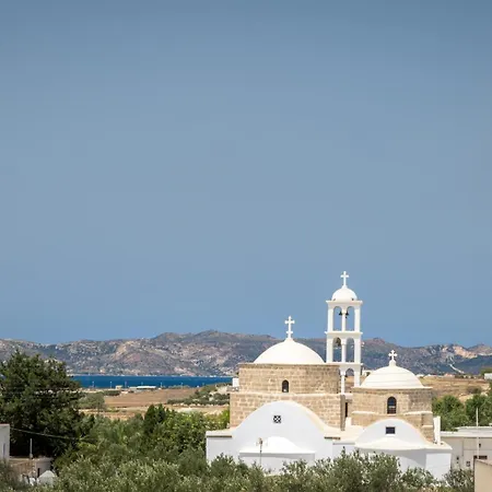 Avra Milos Guest house