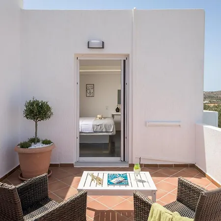 Avra Milos 4* Zefiría