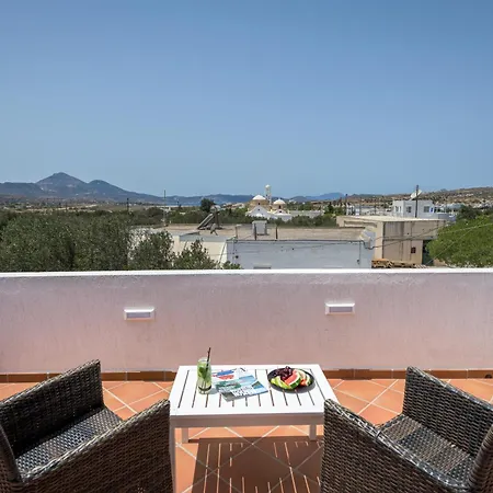 Avra Milos Guest house Zefiria