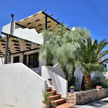 Avra Milos Guest house Zefiria