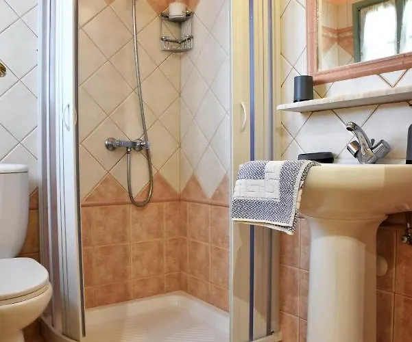 Avra Milos 4* Zefiría