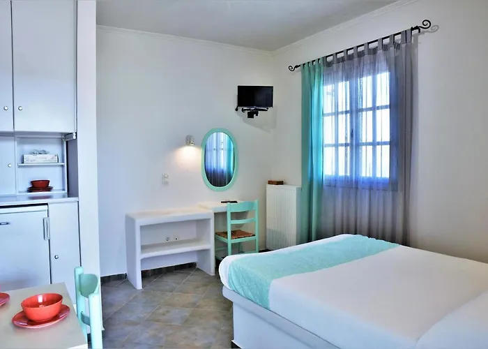 Gasthuis Avra Milos 4*